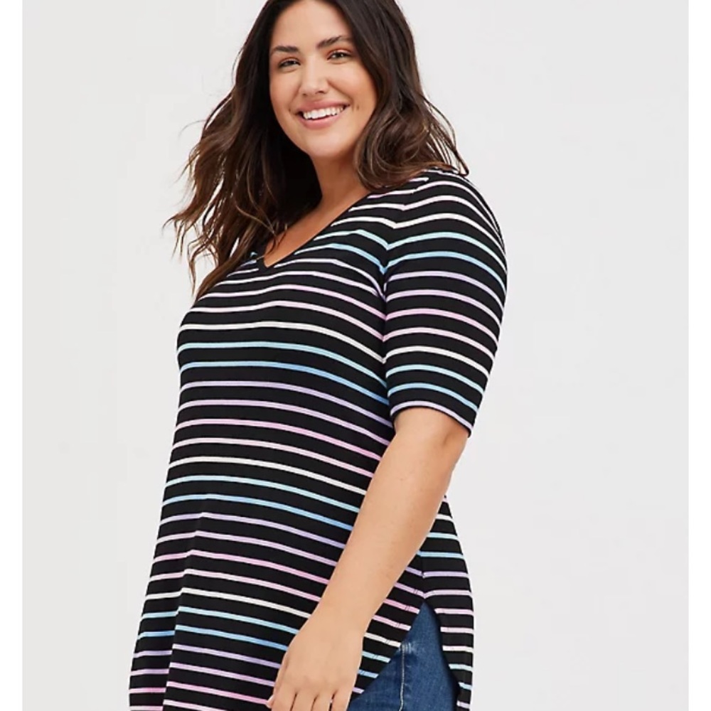 ISO This Torrid Tunic in a size 1 or 2 NWT